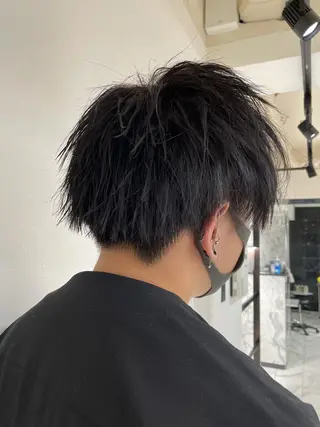 メンズ 大阪美容師 井上智博のヘアスタイル