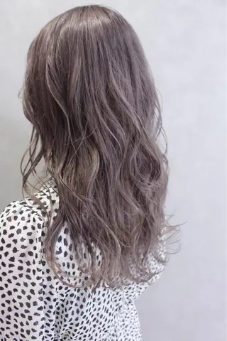 セミロング カラー ヘアアレンジ lani ブリーチ /ダブルカラーのヘアスタイル