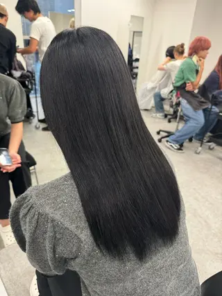 カラー noa🎀美髪縮毛/ 透明感カラーのヘアスタイル
