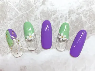 ネイル マジック ミラーのネイルデザイン