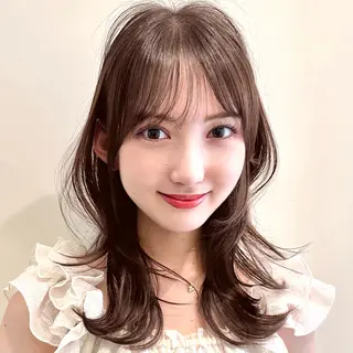 セミロング 🌹ハッシュカット、 レイヤー韓国ヘア🌹のヘアスタイル