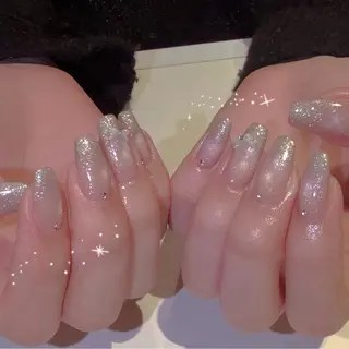 ネイル 坂口 莉愛のネイルデザイン
