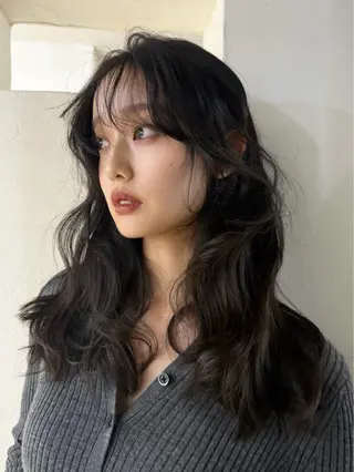 セミロング パーマ NARVIS mikuのヘアスタイル