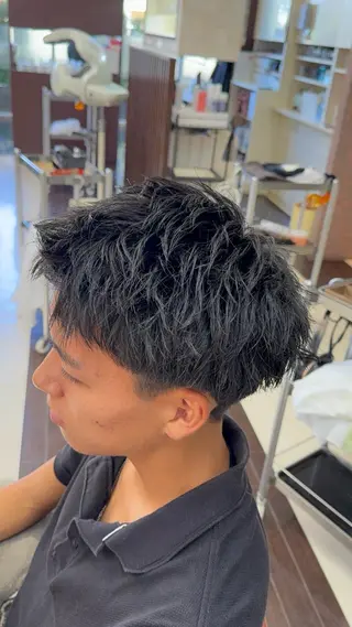 ショート レイヤー職人・ 似合せ美容師そうまのヘアスタイル