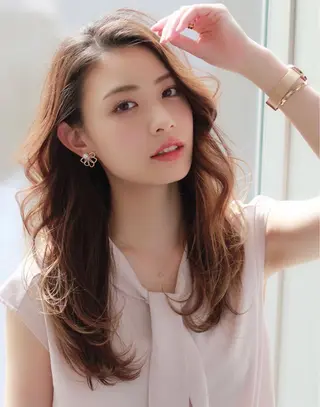 ロング カラー パーマ 💙美髪救世主💙 関華蓮のヘアスタイル