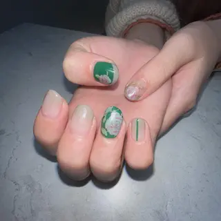 ネイル 谷井 清嘉のネイルデザイン