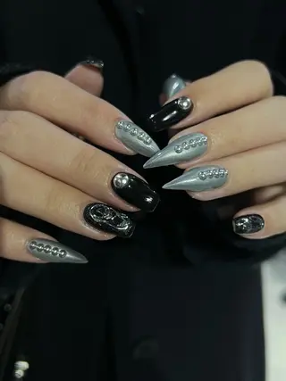 ネイル Hata nail 🎀個性派ニュアンスのネイルデザイン