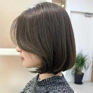 ミディアム カラー 似合わせレイヤー/ 透明感カラーのヘアスタイル