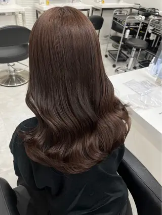 セミロング カラー ヘアアレンジ 🎀RIN🎀 縮毛矯正🩶暗髪のヘアスタイル