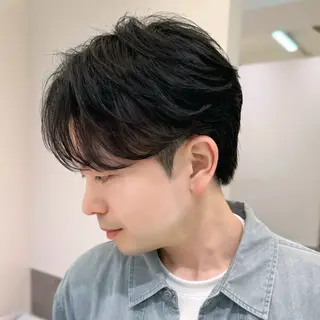 メンズ センターパート特化/ メンズカット/ヒロキのヘアスタイル