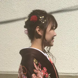 ロング ヘアアレンジ しのはら まどかのヘアスタイル