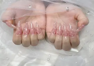 ネイル 🦋 MiKi 🦋 ネイルサロンのネイルデザイン