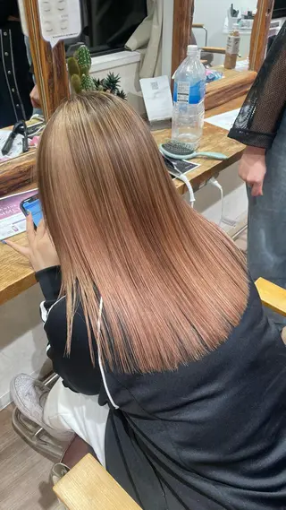 セミロング コトミ【メンズ】 【曲がる縮毛矯正】のヘアスタイル