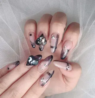 ネイル Queens ciciのネイルデザイン