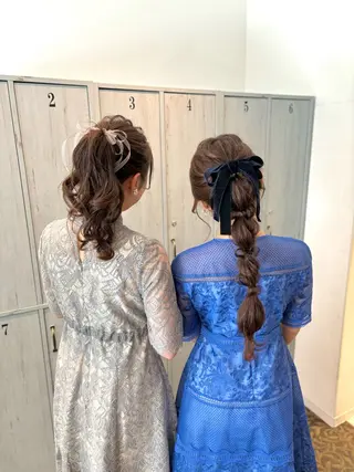 ロング ヘアアレンジ miwa♡暖色カラー 盛れる顔周り.ヘアメのヘアスタイル