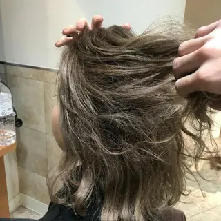 ミディアム カラー 100%髪質改善特化 TRUNSのヘアスタイル