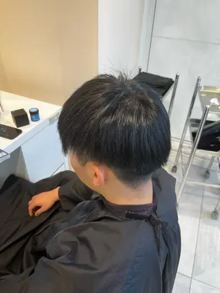 カラー 間島 叶のヘアスタイル