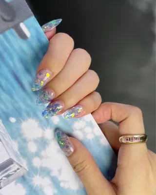 ネイル and Lilyのネイルデザイン