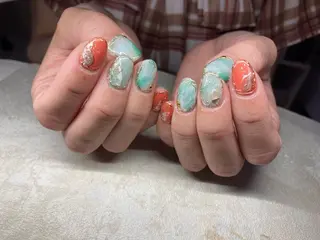 ネイル elu :nail&eyeのネイルデザイン