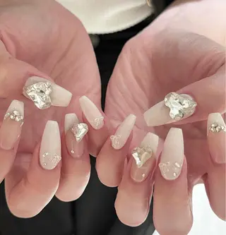 ネイル HIN NAILのネイルデザイン