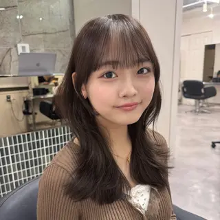 ミディアム カラー 🎀レイヤー×透明感 ×髪質改善🎀米田のヘアスタイル