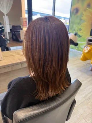 ミディアム NYNY四條畷 嶌野衣純のヘアスタイル