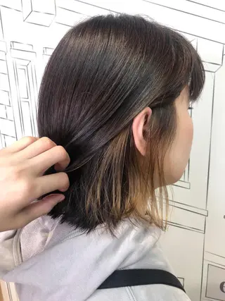 ミディアム カラー TOMOKA 艶髪/透明感カラーのヘアスタイル