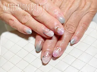 ネイル Nail salon Dejavu 🌿のネイルデザイン