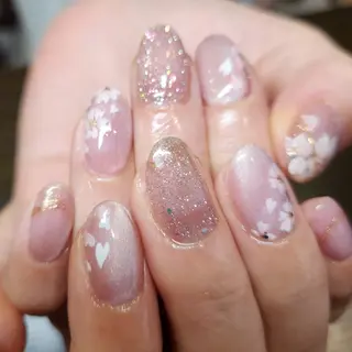 ネイル クレハワコー美容室所属・クレハワコー 美容室のネイルデザイン