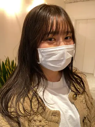 ロング カラー 砂原 ひよりのヘアスタイル