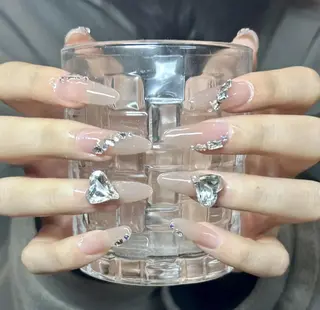 ネイル Queens マオのネイルデザイン