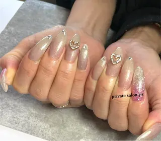 ネイル y' sのネイルデザイン