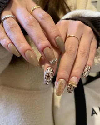 ネイル Elle. ASAMIのネイルデザイン