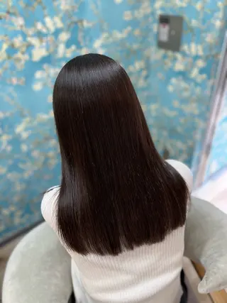 ロング ECLART 町田　井口聖也のヘアスタイル