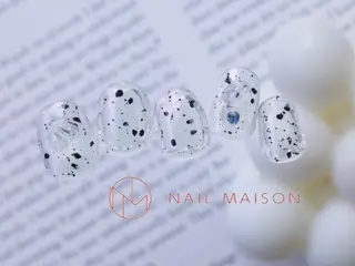 ネイル T RIRIKAのネイルデザイン