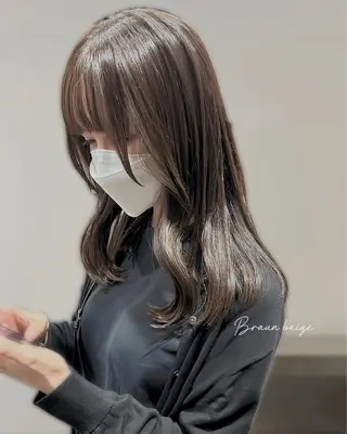 セミロング miyu /yucca大阪京橋のヘアスタイル