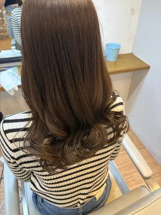 セミロング 韓国ヘアー🇰🇷 MIWAのヘアスタイル