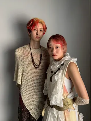 ショート 🦋ブリーチなしダブ ルカラー🌈MEGUのヘアスタイル