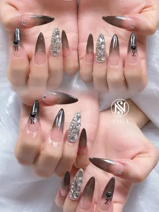 ロング 🌟AMIA BEAUTY🌟のネイルデザイン