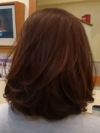 ミディアム カラー パーマ 丸山 良司のヘアスタイル