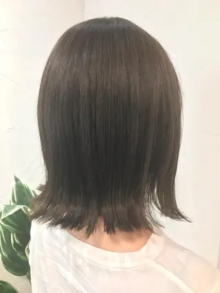 ミディアム カラー 鈴木 咲輝のヘアスタイル