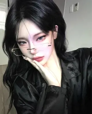 ロング カラー ヘアアレンジ 🥣大人っぽ韓国 スタイル🥣アヤノのヘアスタイル