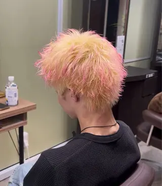 カラー ヒビキ/モテ×愛され /ブリーチ特化のヘアスタイル