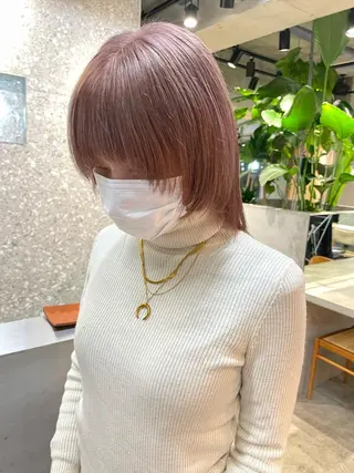 ロング カラー ネイル マツエク・マツパ アイブロウ ⭐ハイトーンブリーチ ミルクティーピンクのヘアスタイル