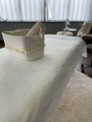 リラクゼーション 肩こり｜姿勢｜大阪のエステ・リラクイメージ