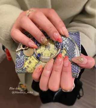 ネイル Blue daisy 栄本店のネイルデザイン