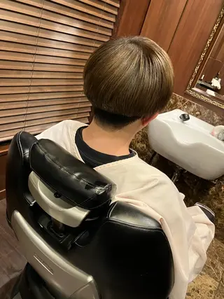 メンズ ワガ カズマのヘアスタイル