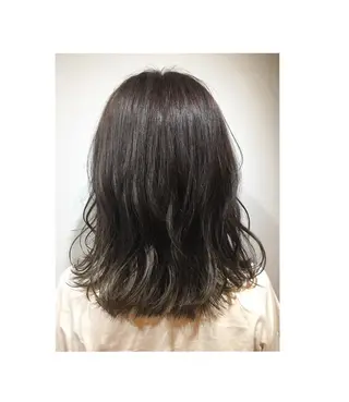 ミディアム カラー box mico. mutsumiのヘアスタイル