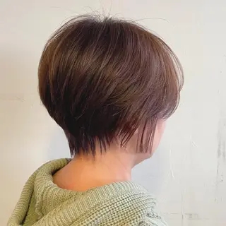 ショート 顔周りカット/透明感 カラー🤍大塚蛍のヘアスタイル
