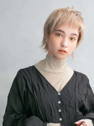 ショート カラー 💎ハイライトカラー /髪質改善カラー💎のヘアスタイル